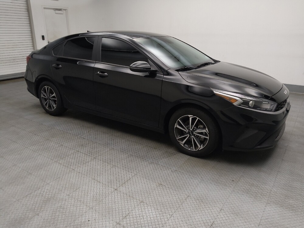 2023 Kia Forte in Lombard, IL 60148 - 18128649 11