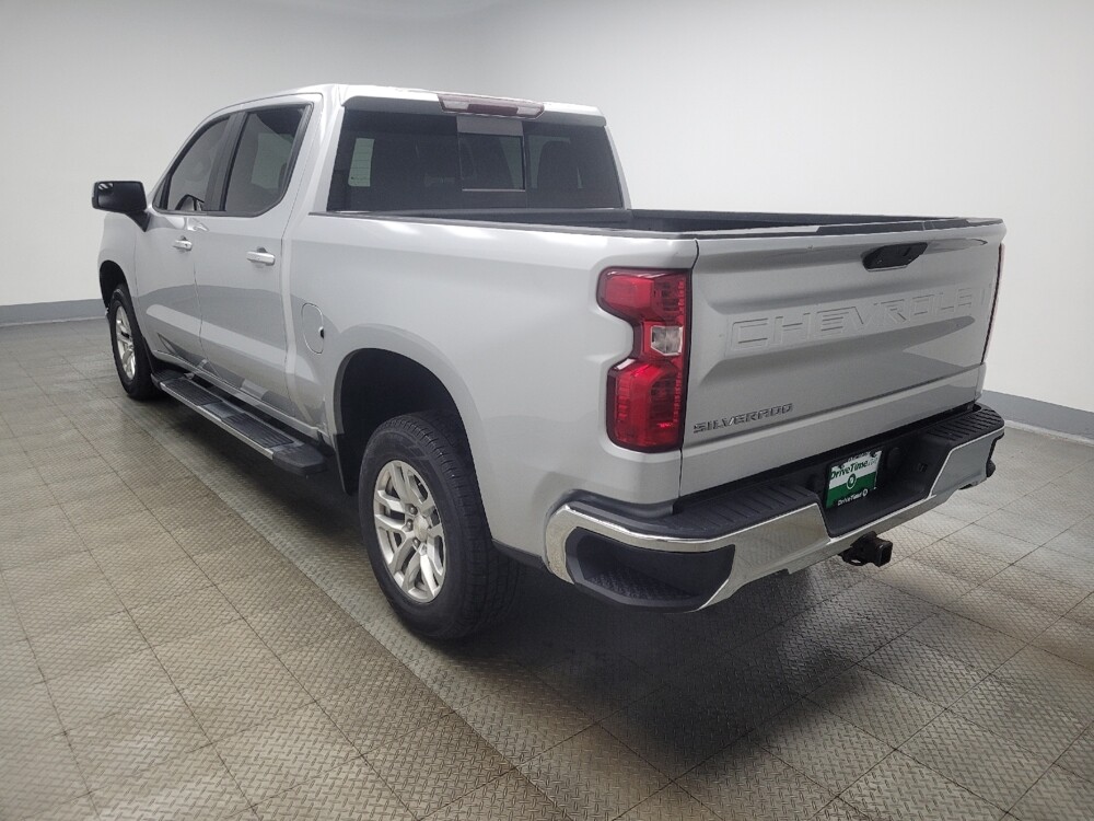 2019 Chevrolet Silverado 1500 in Mishawaka, IN 46545 - 18128651 3