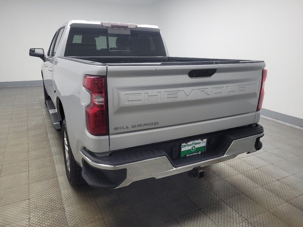 2019 Chevrolet Silverado 1500 in Mishawaka, IN 46545 - 18128651 5