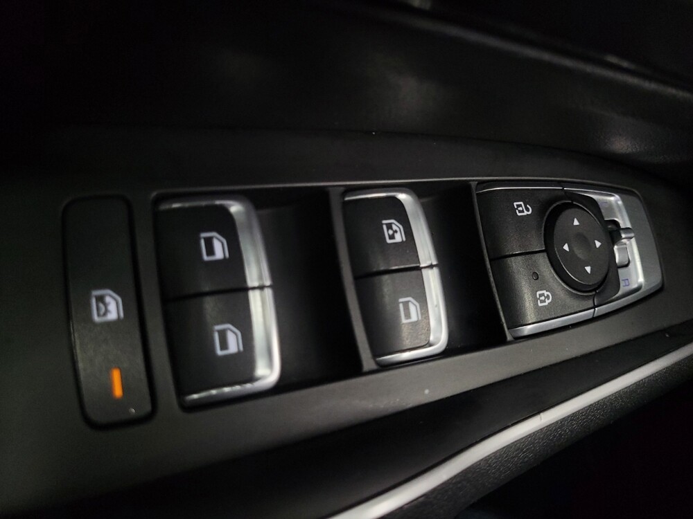 2021 Kia Sorento in Las Vegas, NV 89102 - 18128653 27