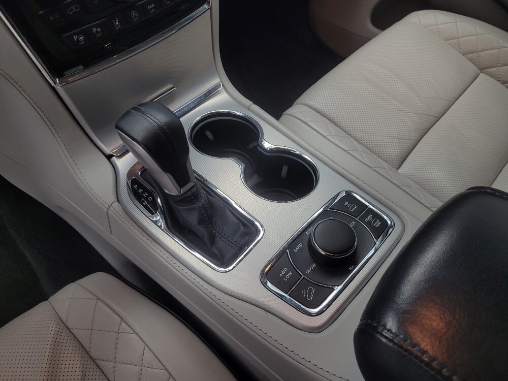 2019 Jeep Grand Cherokee in Indianapolis, IN 46219 - 18128654 26