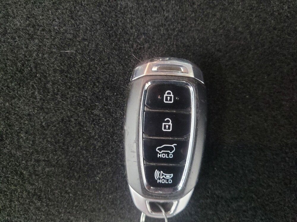 2019 Hyundai Santa Fe in Mishawaka, IN 46545 - 18128655 32