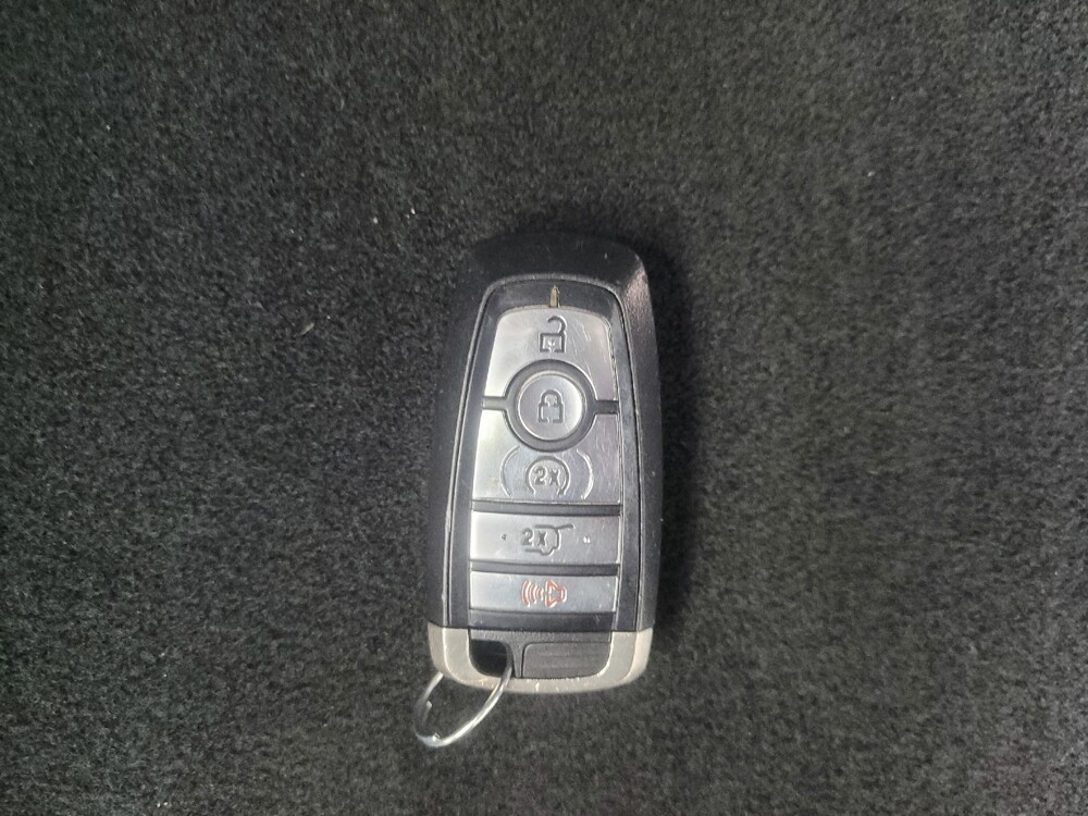 2020 Ford Escape in Mishawaka, IN 46545 - 18128656 32