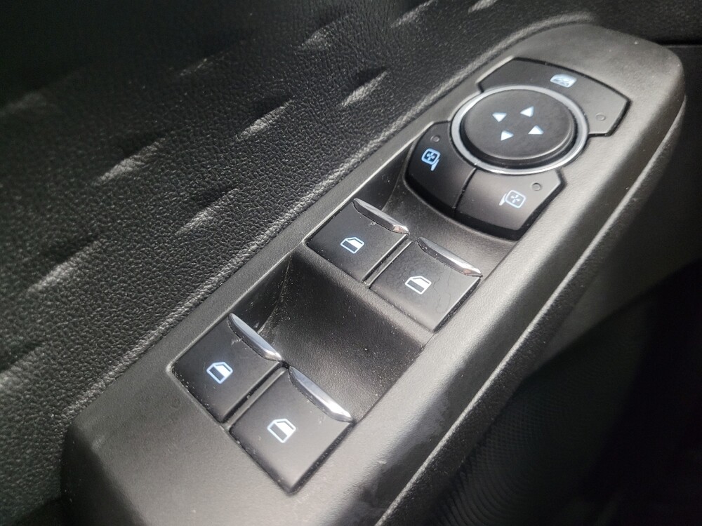 2020 Ford Escape in Mishawaka, IN 46545 - 18128656 27