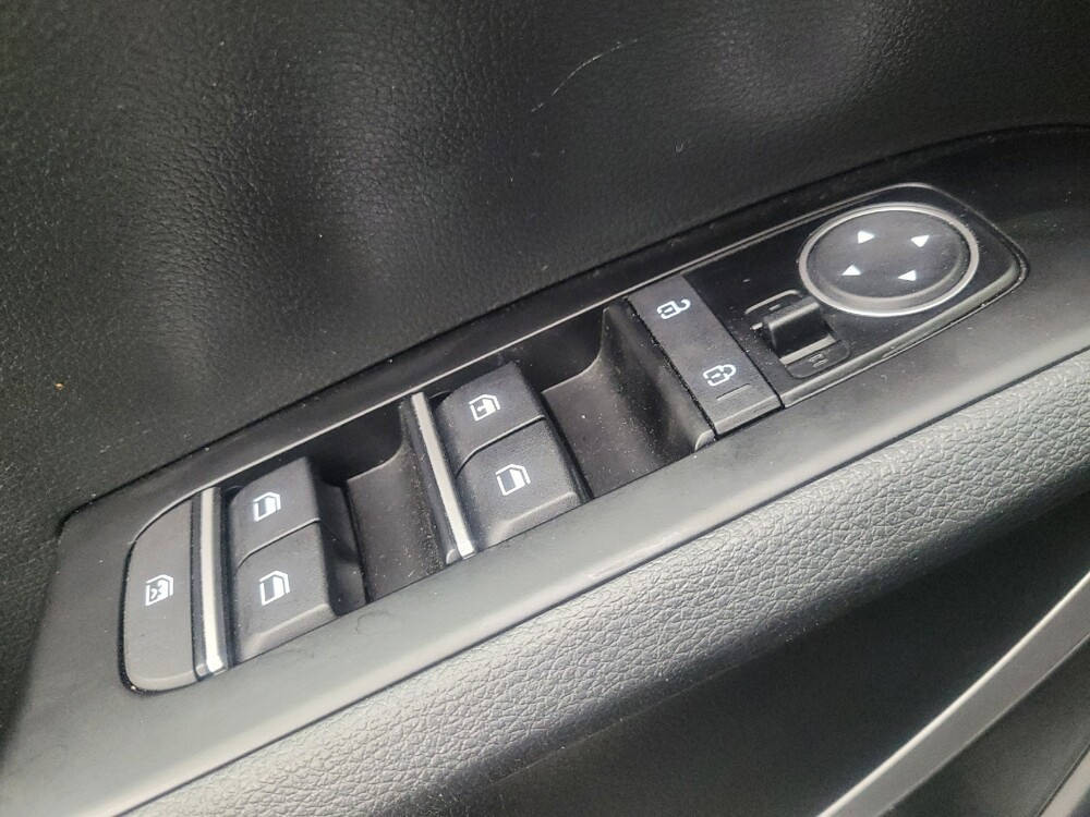 2025 Kia Soul in Memphis, TN 38128 - 18128657 27