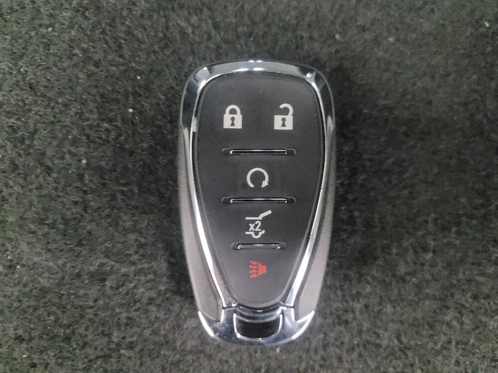 2021 Chevrolet Traverse in Mishawaka, IN 46545 - 18128659 32