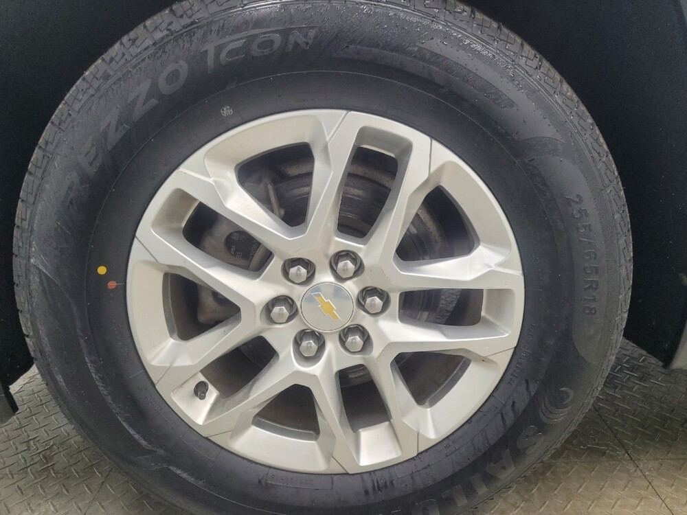 2021 Chevrolet Traverse in Mishawaka, IN 46545 - 18128659 31