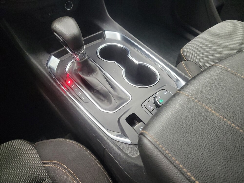 2021 Chevrolet Traverse in Mishawaka, IN 46545 - 18128659 26