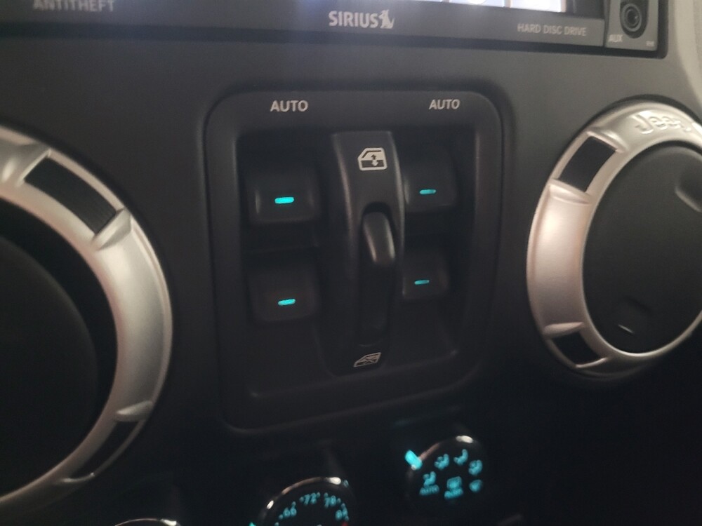 2014 Jeep Wrangler in Indianapolis, IN 46219 - 18128660 27