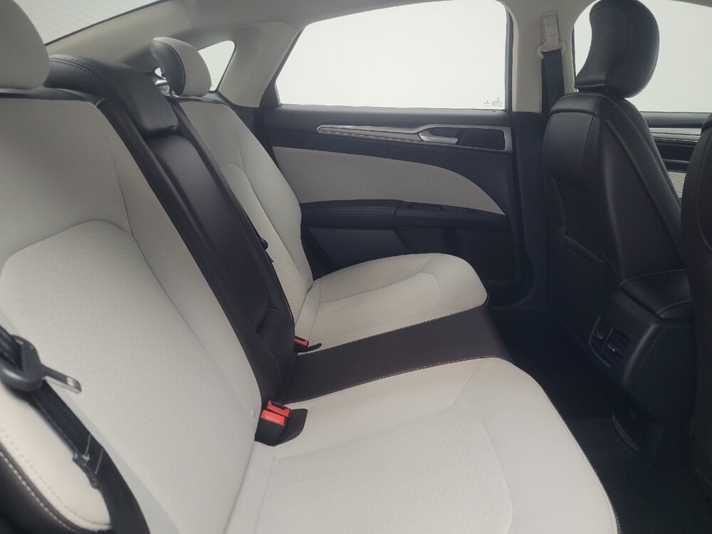2019 Ford Fusion in Indianapolis, IN 46219 - 18128661 19