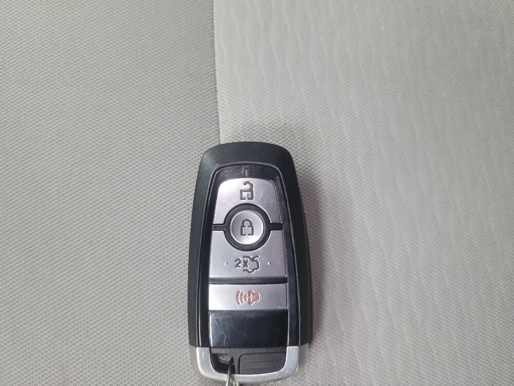 2019 Ford Fusion in Indianapolis, IN 46219 - 18128661 32