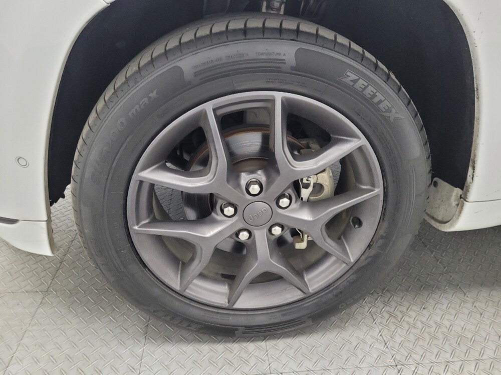 2019 Jeep Grand Cherokee in Las Vegas, NV 89104 - 18128662 31