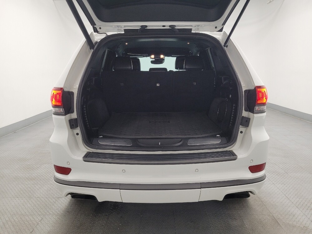 2019 Jeep Grand Cherokee in Las Vegas, NV 89104 - 18128662 29