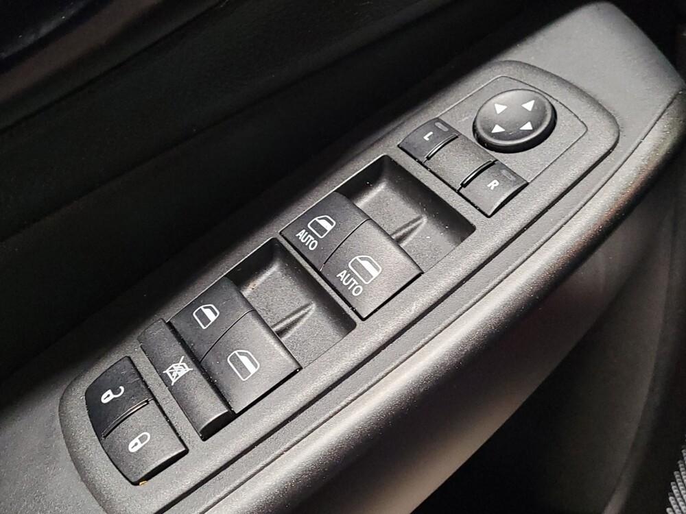 2022 Jeep Cherokee in Jacksonville, FL 32210 - 18128665 27