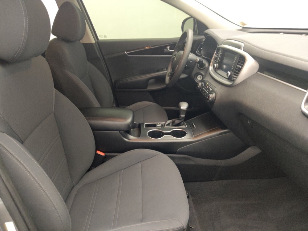 2019 Kia Sorento in Kissimmee, FL 34744 - 18128670 21