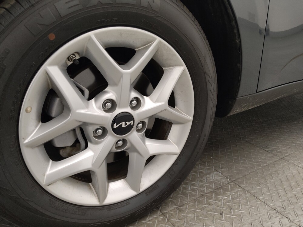 2025 Kia Soul in Jacksonville, FL 32210 - 18128671 31