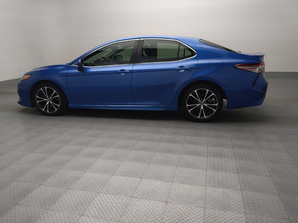 2018 Toyota Camry in Live Oak, TX 78233 - 18128677 3