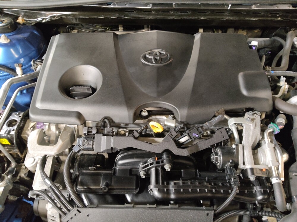 2018 Toyota Camry in Live Oak, TX 78233 - 18128677 30