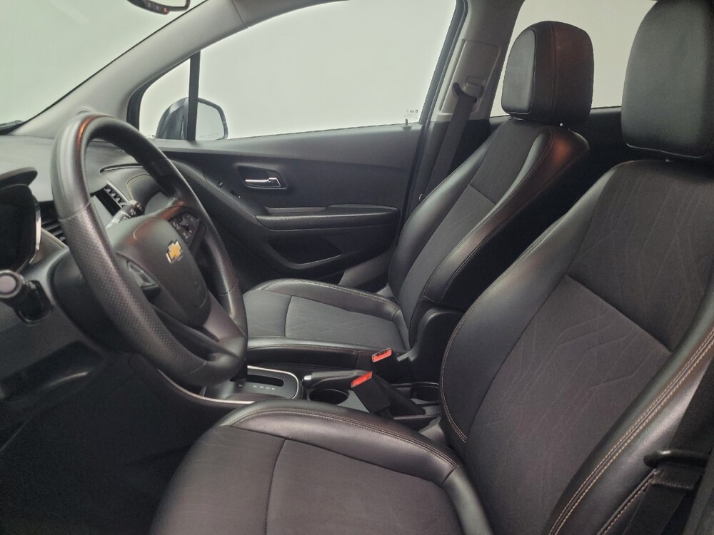 2021 Chevrolet Trax in Indianapolis, IN 46219 - 18128678 17