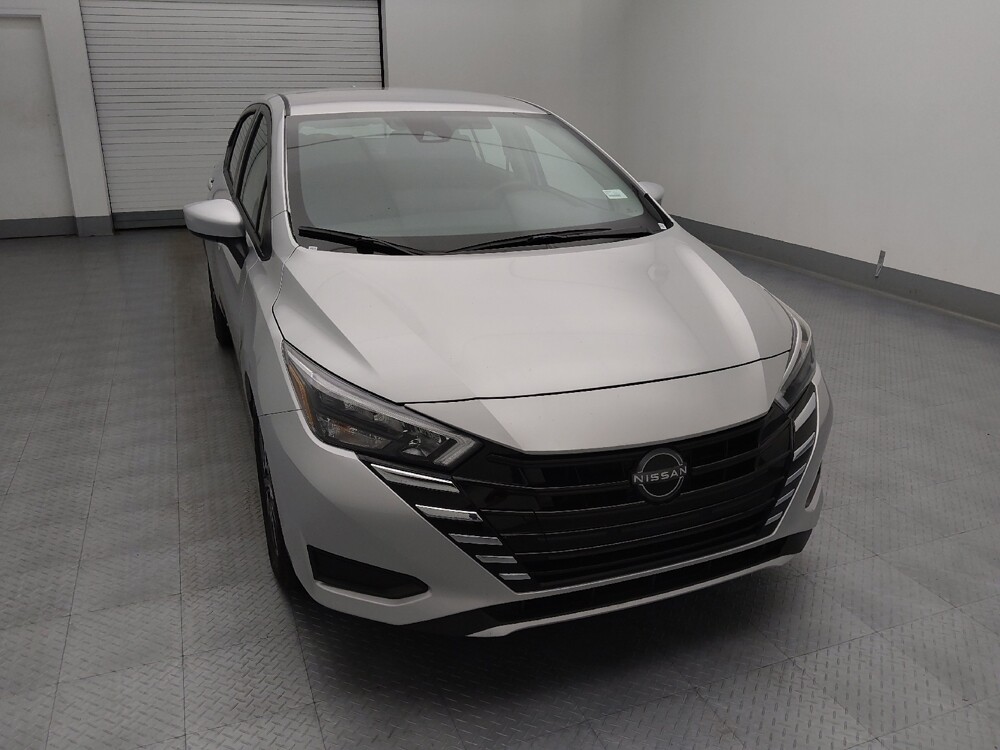 2025 Nissan Versa in Springfield, MO 65807 - 18128680 14