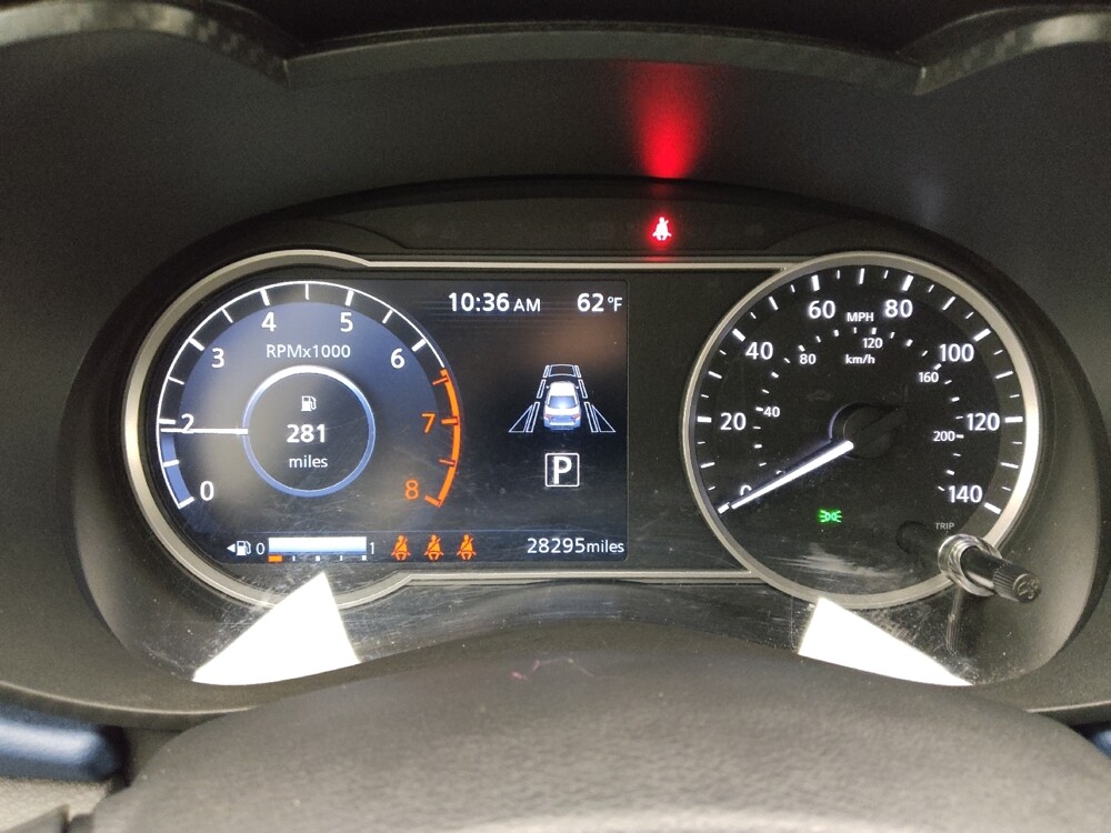 2025 Nissan Versa in Springfield, MO 65807 - 18128680 23