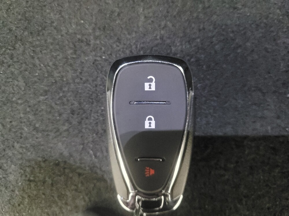 2019 Chevrolet Equinox in Indianapolis, IN 46219 - 18128683 32