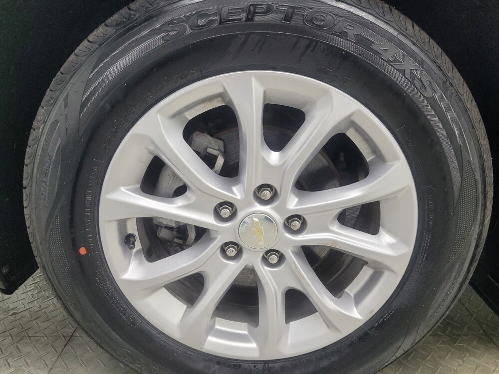 2019 Chevrolet Equinox in Indianapolis, IN 46219 - 18128683 31