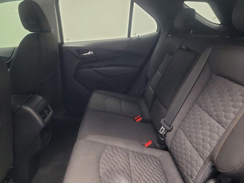 2019 Chevrolet Equinox in Indianapolis, IN 46219 - 18128683 18