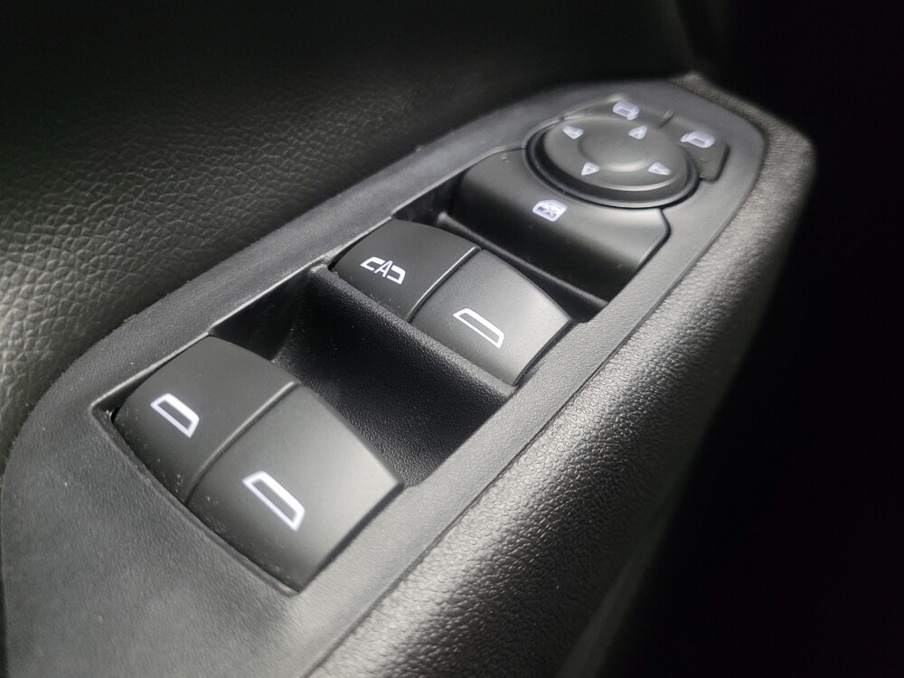 2019 Chevrolet Equinox in Indianapolis, IN 46219 - 18128683 27