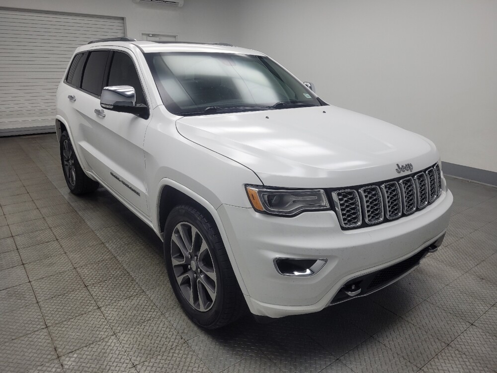 2018 Jeep Grand Cherokee in Indianapolis, IN 46219 - 18128684 13