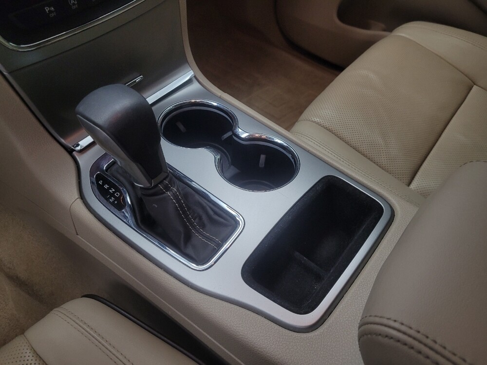 2018 Jeep Grand Cherokee in Indianapolis, IN 46219 - 18128684 26