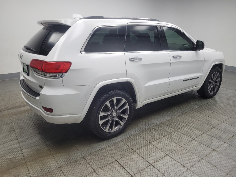 2018 Jeep Grand Cherokee in Indianapolis, IN 46219 - 18128684 10