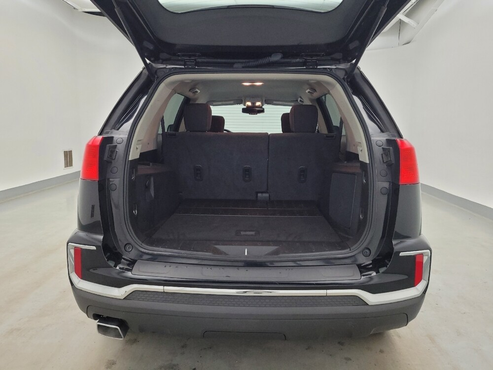 2017 GMC Terrain in Toledo, OH 43617 - 18128693 29