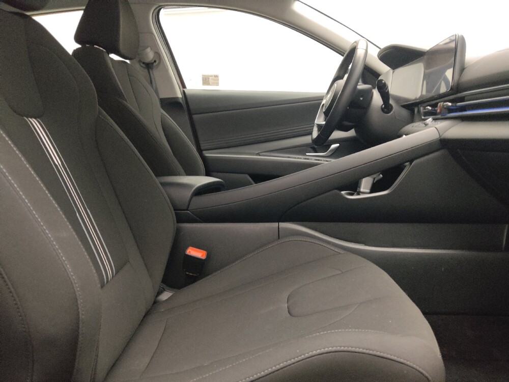 2025 Hyundai Elantra in San Antonio, TX 78238 - 18128696 21