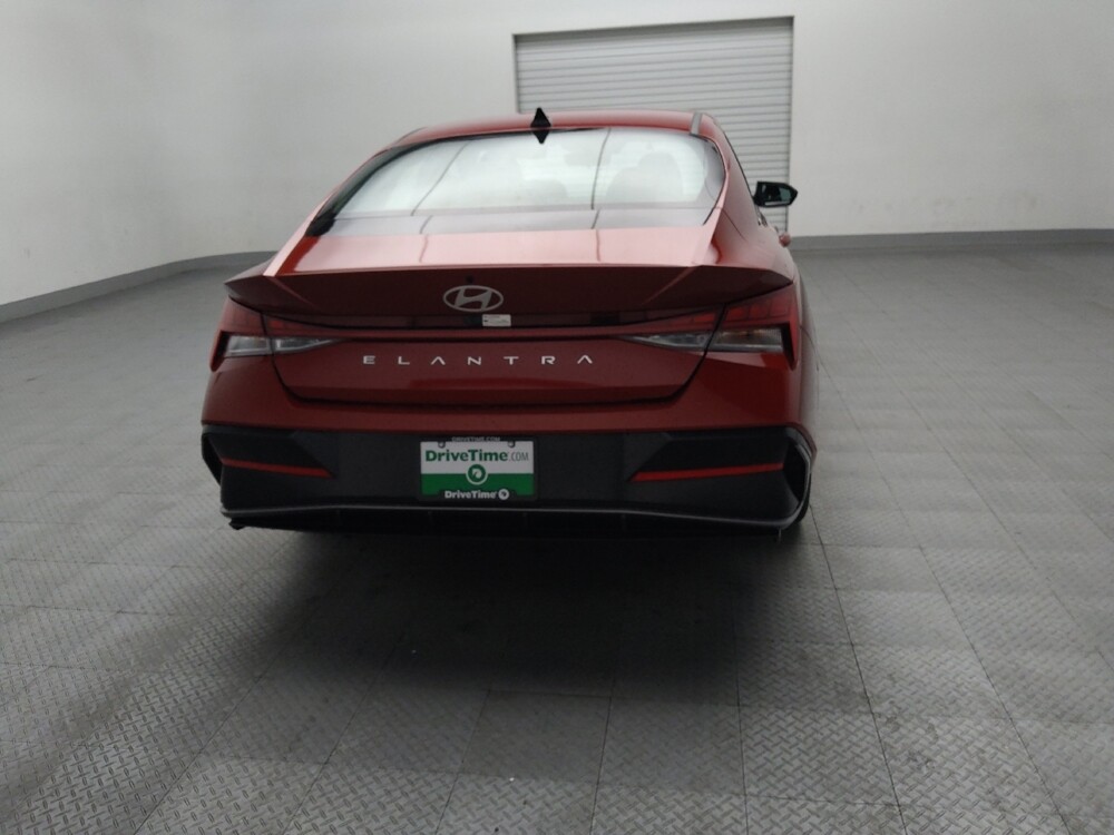 2025 Hyundai Elantra in San Antonio, TX 78238 - 18128696 7
