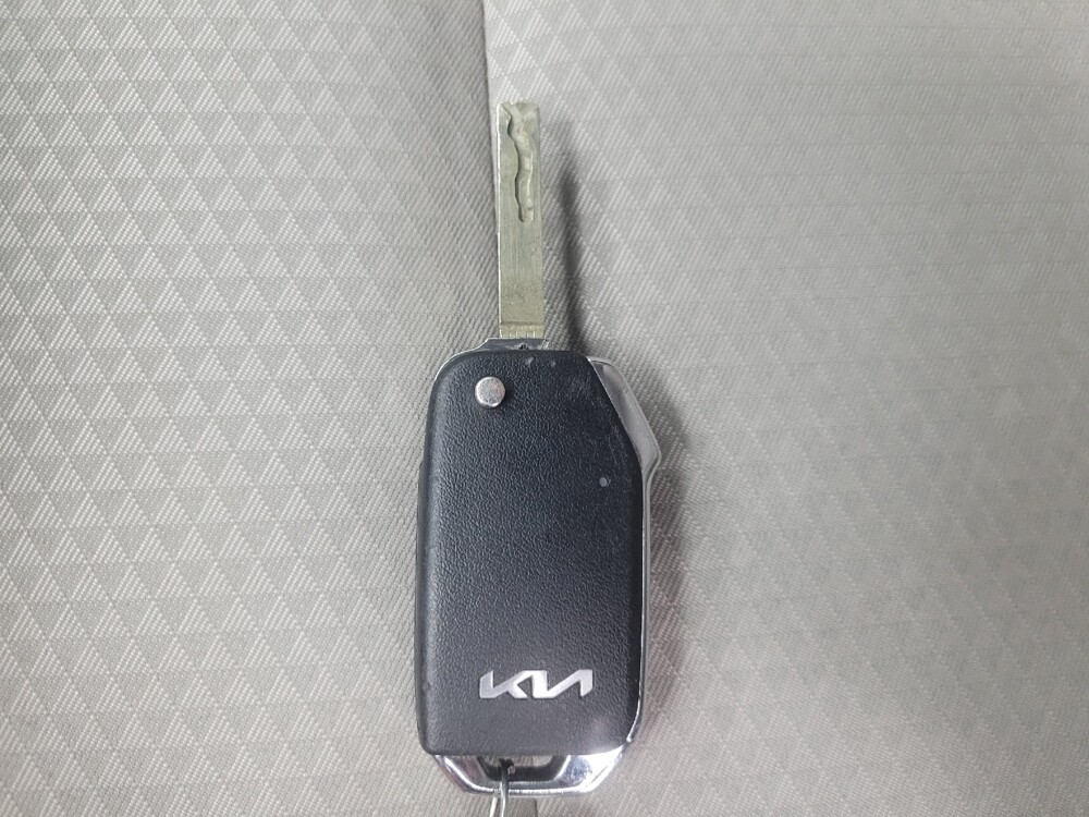 2023 Kia Soul in Indianapolis, IN 46219 - 18128710 32