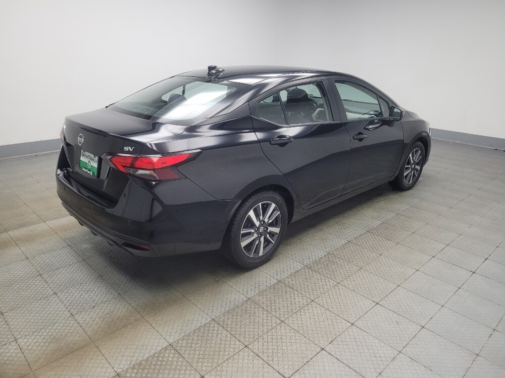 2021 Nissan Versa in Mishawaka, IN 46545 - 18128711 10