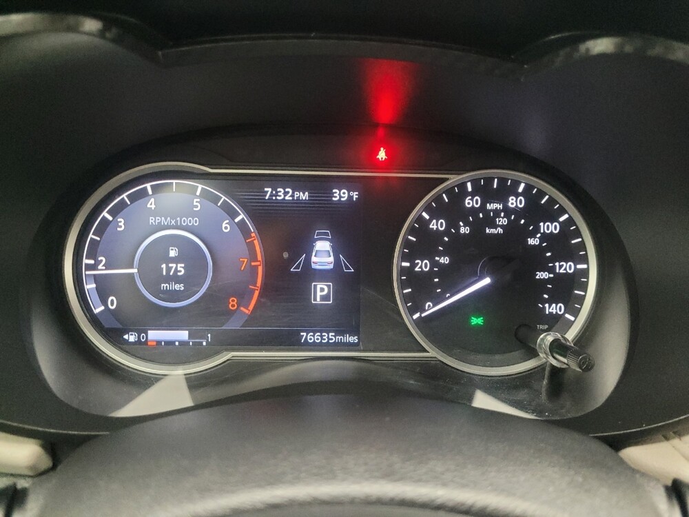 2021 Nissan Versa in Mishawaka, IN 46545 - 18128711 23