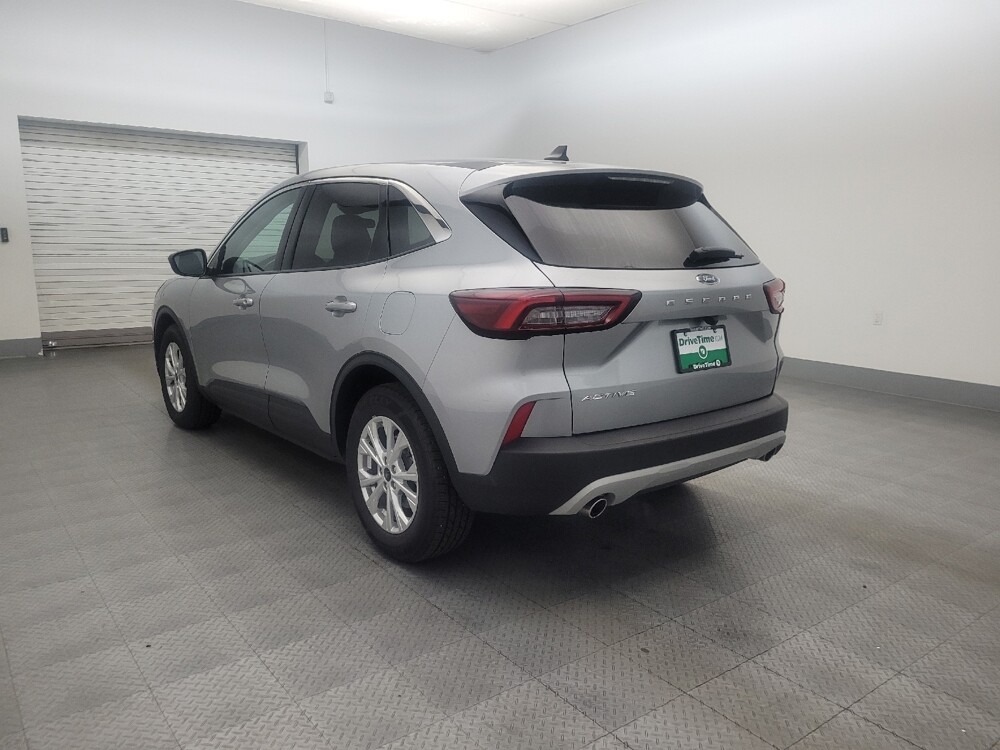 2024 Ford Escape in Chandler, AZ 85225 - 18128712 5