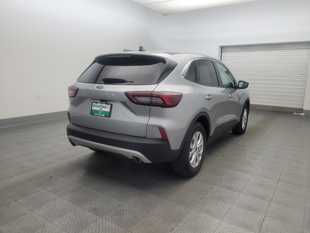 2024 Ford Escape in Chandler, AZ 85225 - 18128712 9