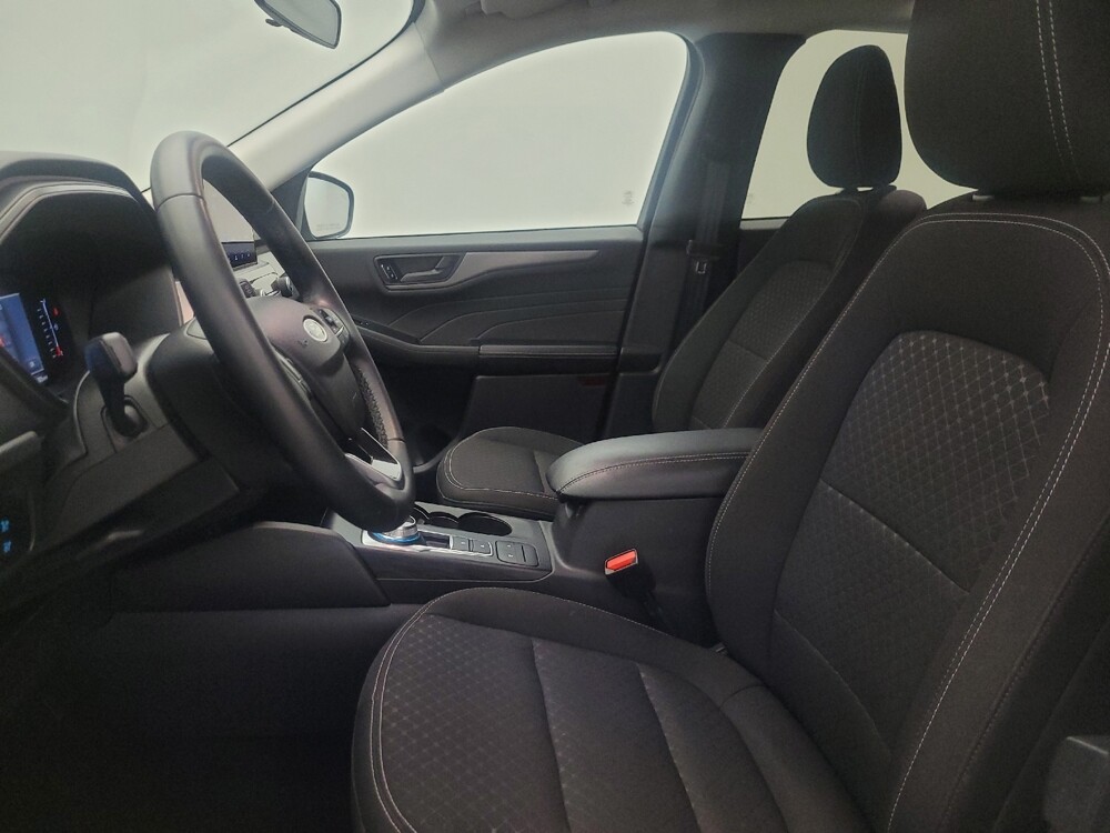 2024 Ford Escape in Chandler, AZ 85225 - 18128712 17