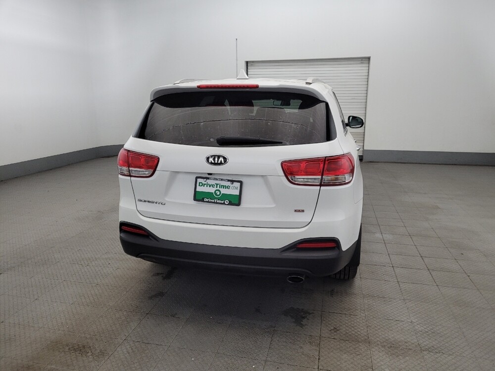 2018 Kia Sorento in Williamstown, NJ 8094 - 18128716 7