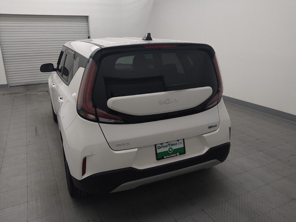 2024 Kia Soul in Houston, TX 77074 - 18128717 6