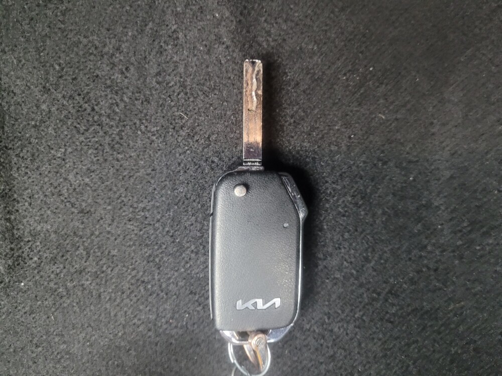 2024 Kia Forte in Indianapolis, IN 46219 - 18128722 32