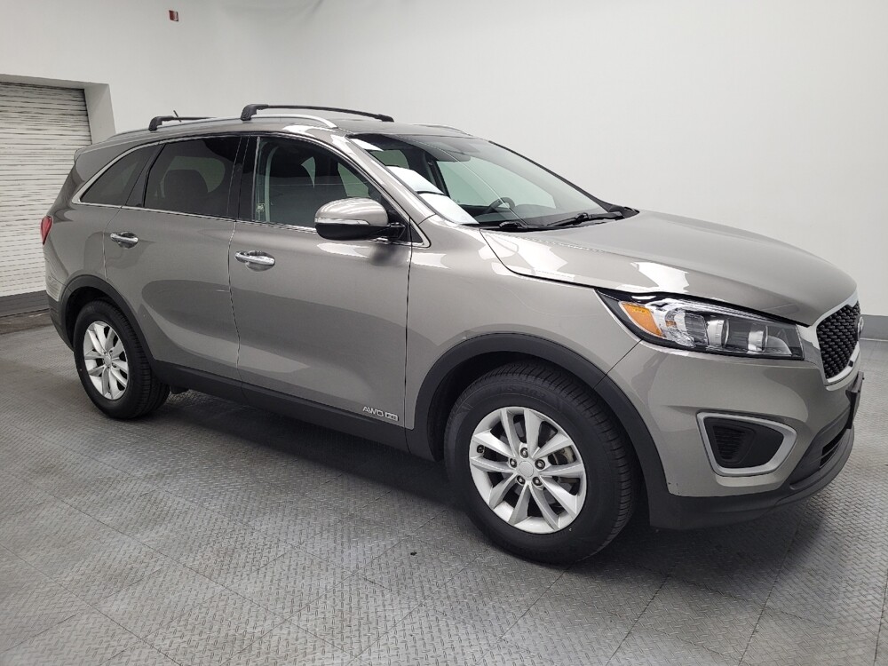 2016 Kia Sorento in Las Vegas, NV 89102 - 18128724 11