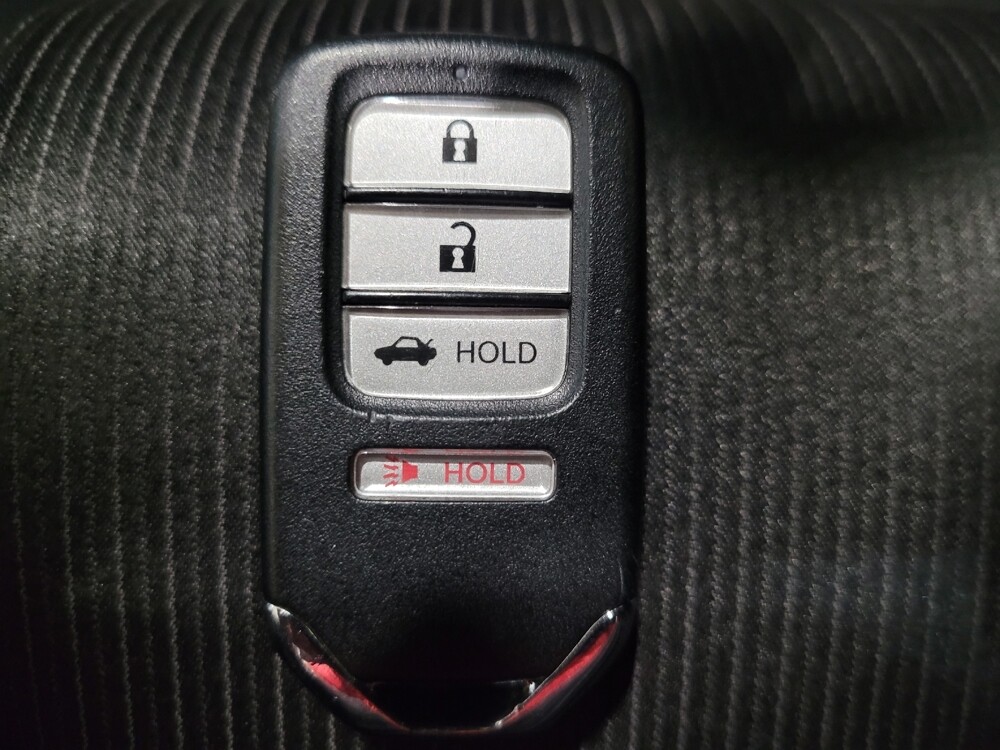 2020 Honda Accord in New Castle, DE 19720 - 18128730 32