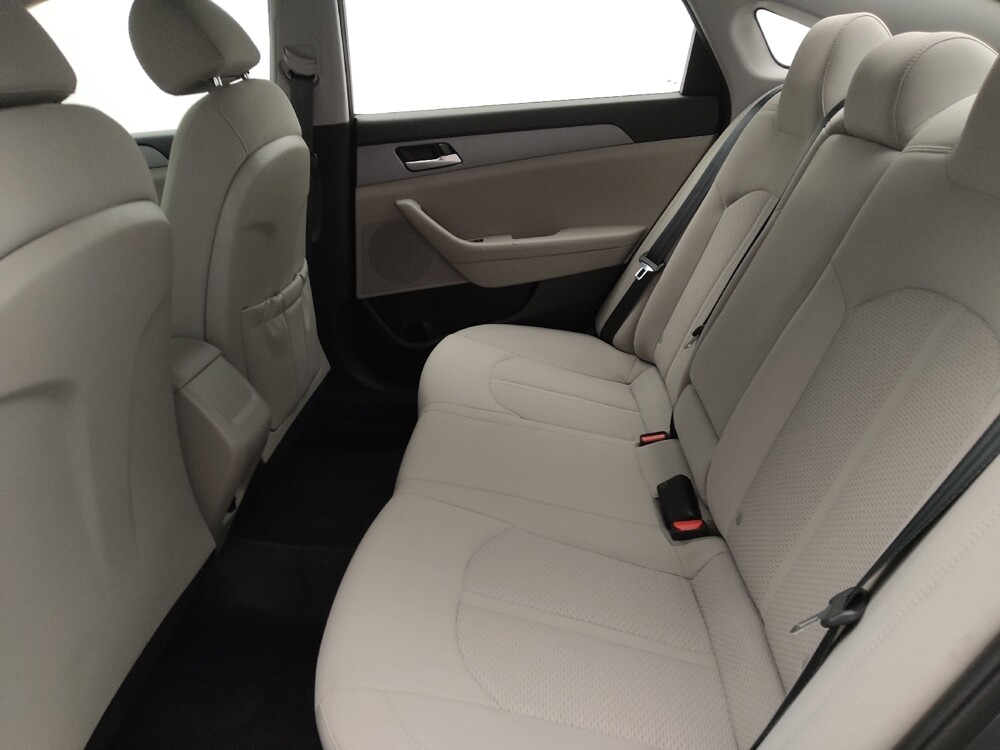 2018 Hyundai Sonata in Savannah, GA 31419 - 18128737 18