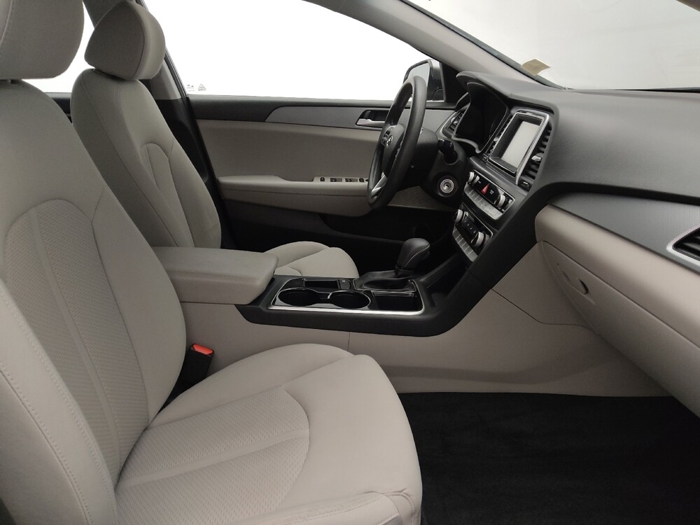 2018 Hyundai Sonata in Savannah, GA 31419 - 18128737 21