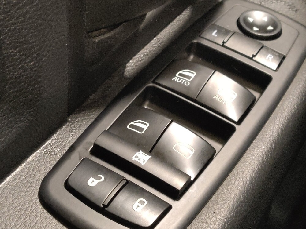 2017 RAM 1500 in San Antonio, TX 78238 - 18128742 27