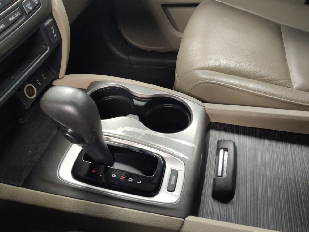 2016 Honda Pilot in Houston, TX 77074 - 18128746 26